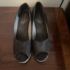 Black canvas espadrille wedge peep toe sandals